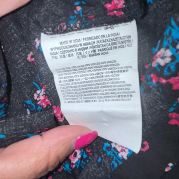 Vans Mandi Cami Black Floral Dress - Picture 9 of 9